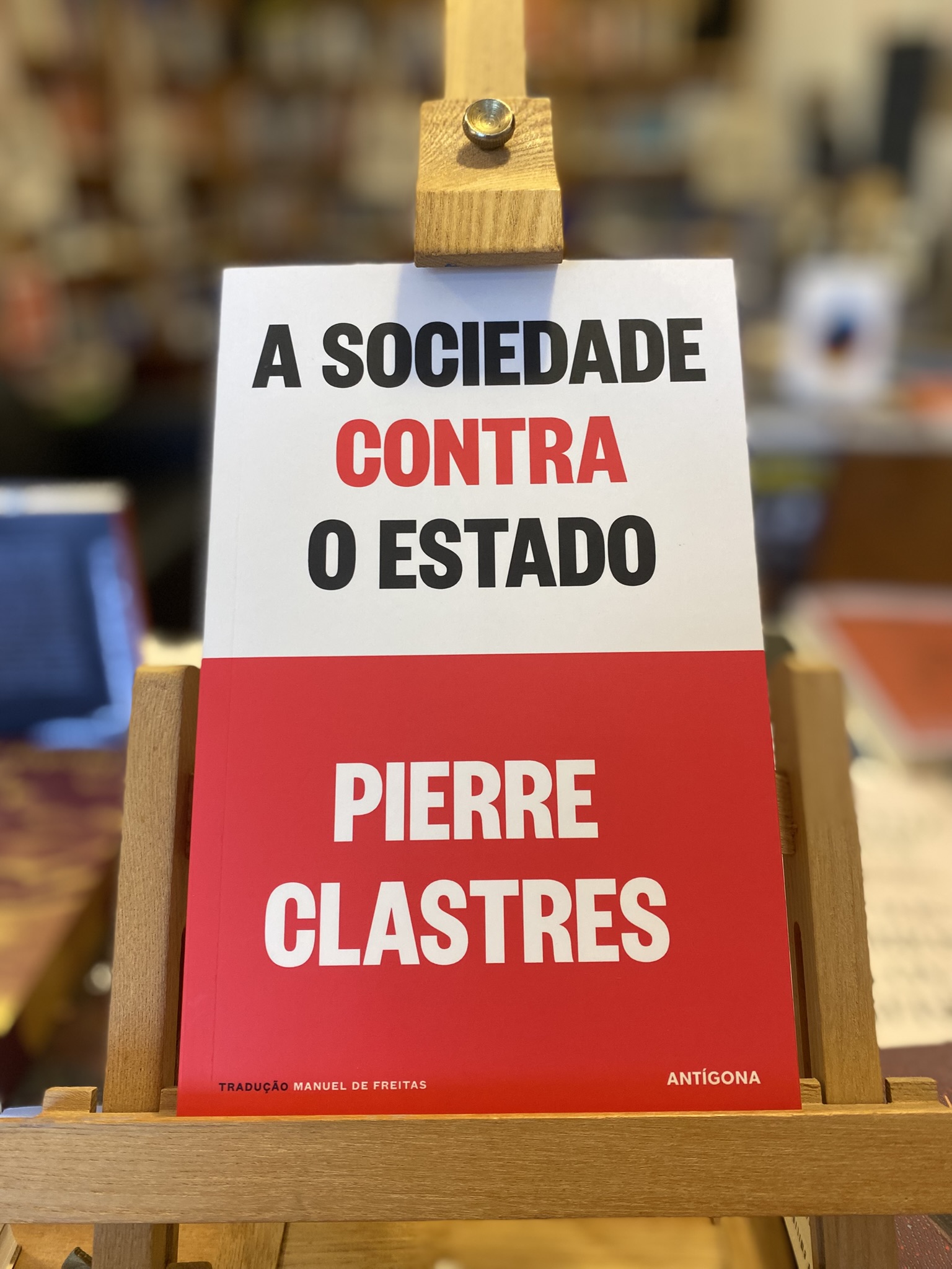 SOCIEDADE CONTRA O ESTADO, A